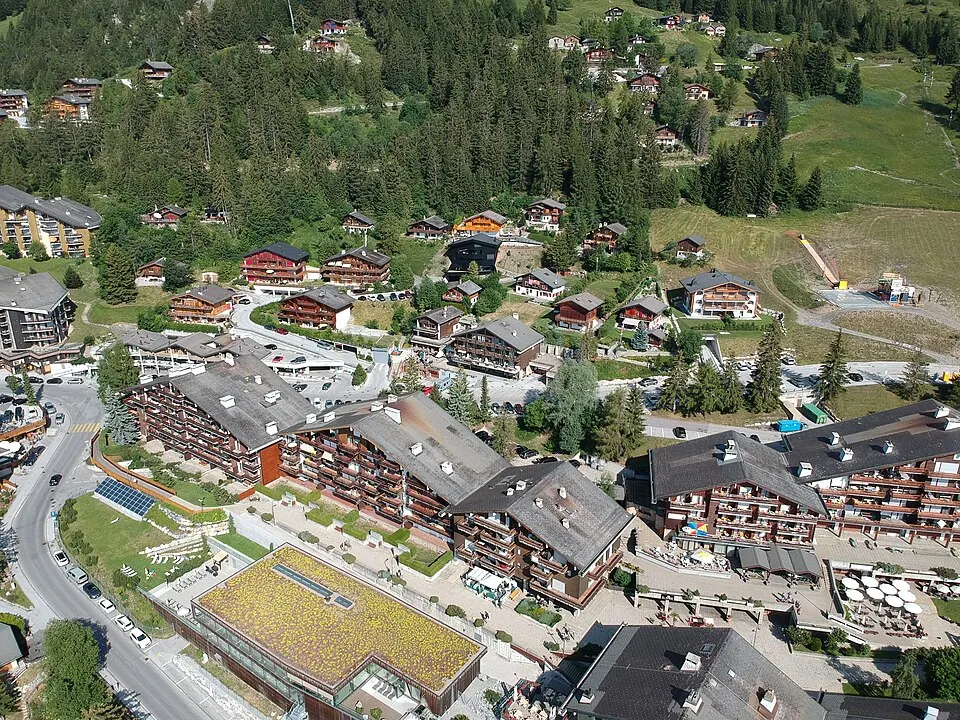 Anzère aerial 8