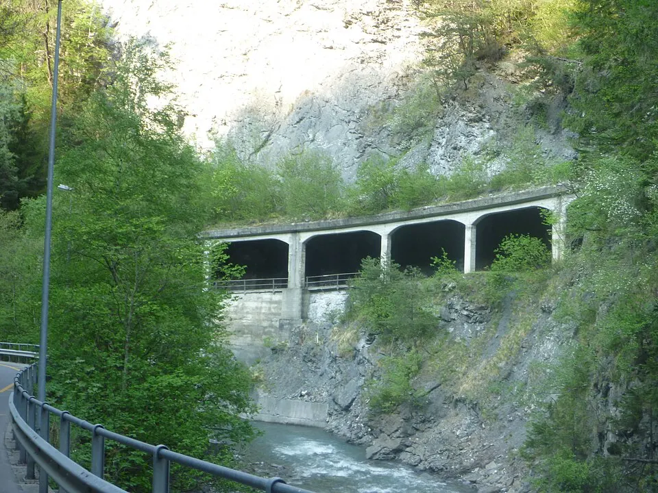 Arosa Line — Arosabahn Plessur bei Sassal