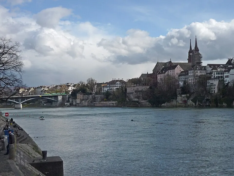 Basel Rhein Münster 0199 dk