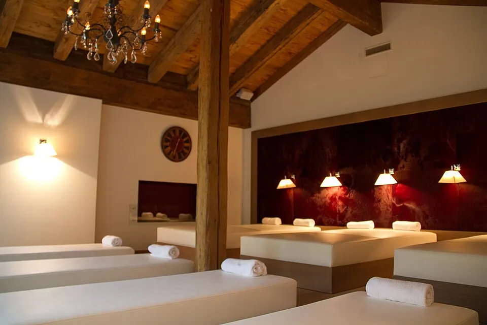 Boutique Hotel Matthiol — Ruheliegen im Spa des Matthiol in Zermatt panoramio