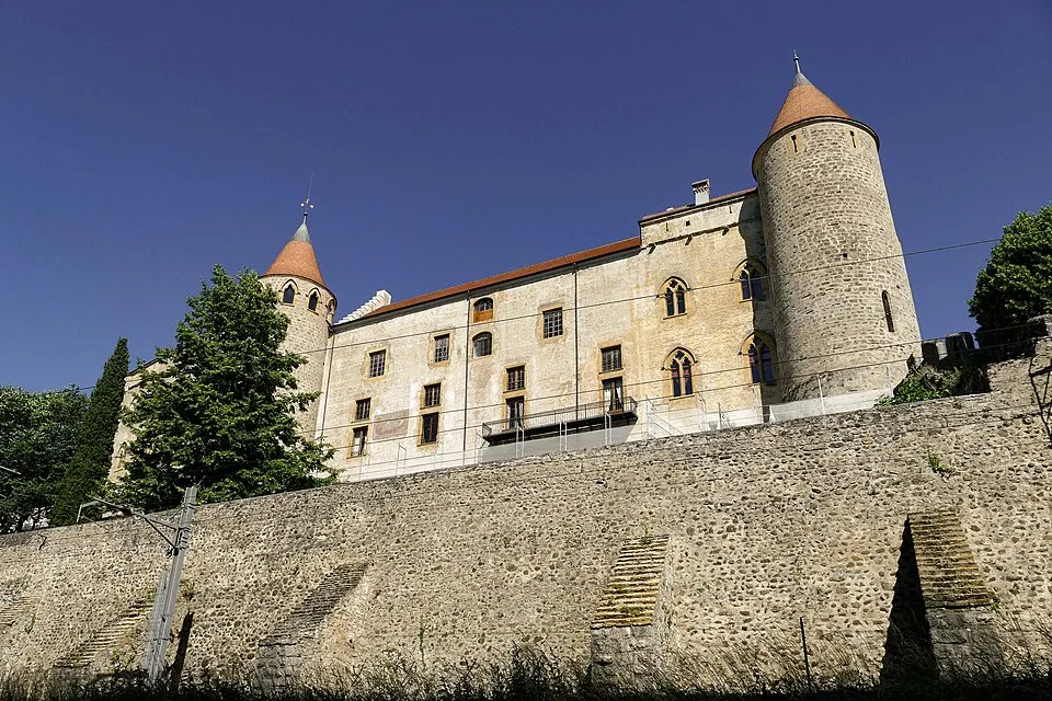 Grandson Castle — Grandson, château de Grandson 03