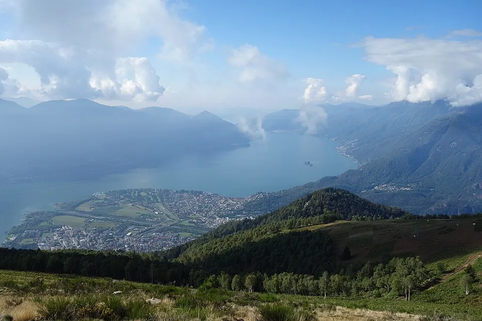 Lake Maggiore from Cimetta
