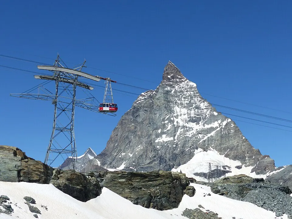 Matterhorn Gondel Matterhorn glacier paradise