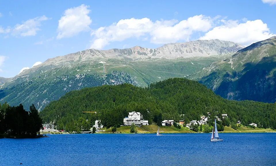 Muottas Muragl funicular — St. Moritz 2