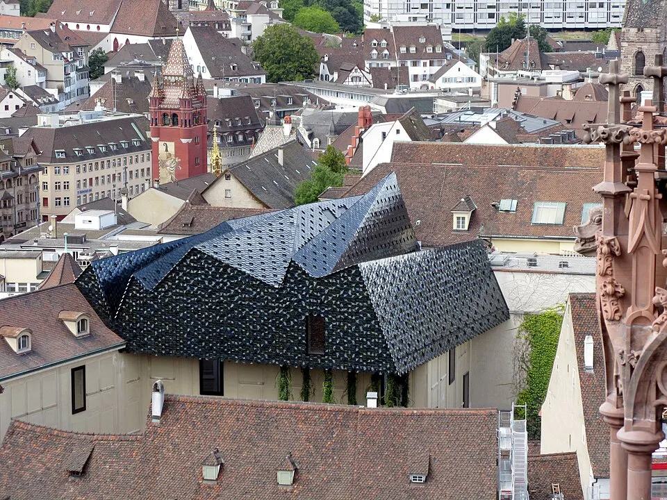 Museum der Kulturen Basel — Basel Museum der Kulturen, Dach