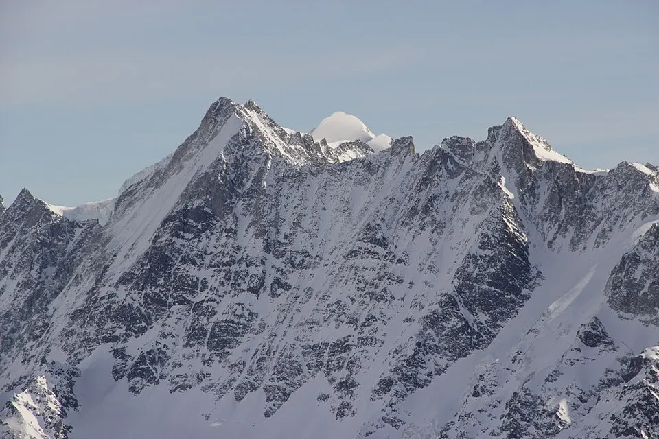 Breithorn, Nesthorn and Breitlauihorn (16154725634)