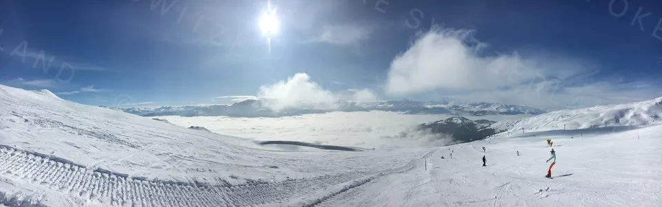 Crap Sogn Gion cable car — Pistes below Crap Sogn Gion