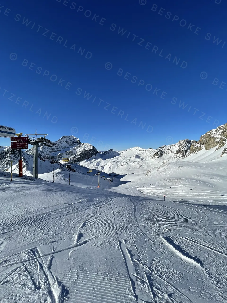 Piz Nair funicular and cable car — The Piz Nair side of the Corviglia ski area