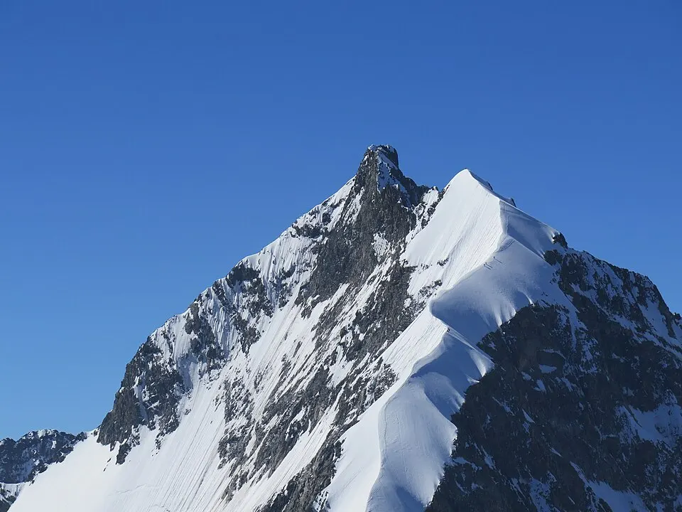 Biancograt and Piz Bernina