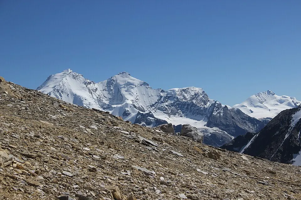 Dom, Täschhorn and Alphubel (15089083580)