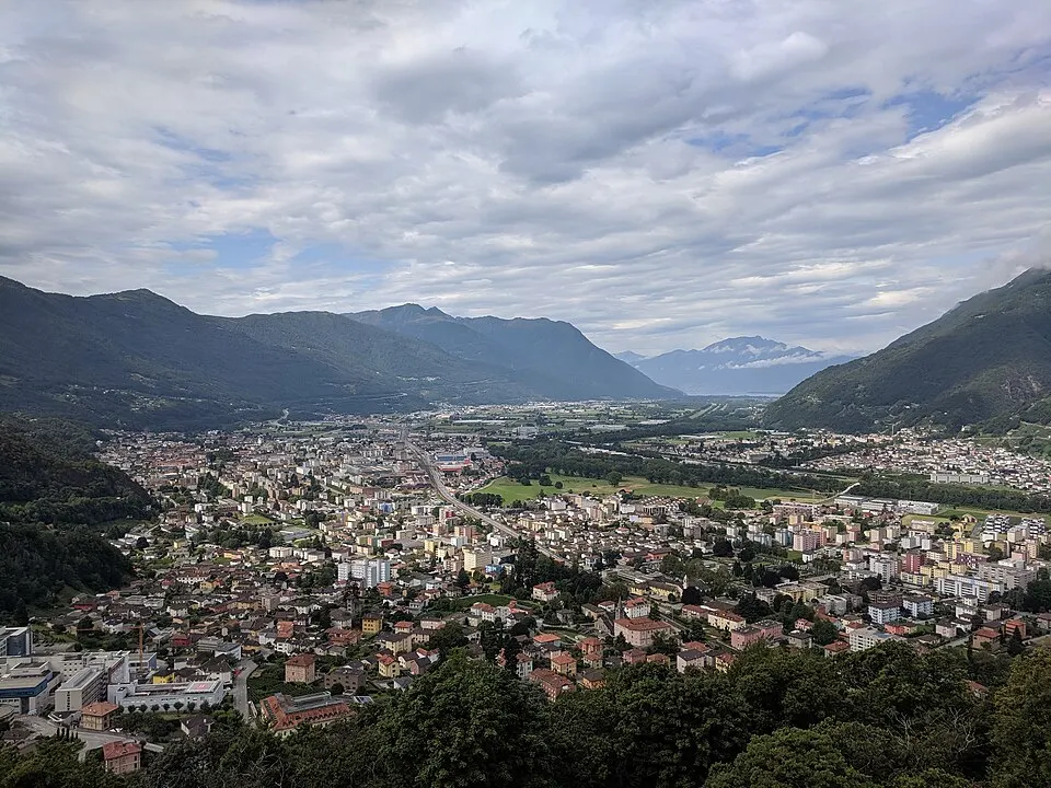 Three Castles, Defensive Wall and Ramparts of the Market-Town of Bellinzona — Bellinzona panorama