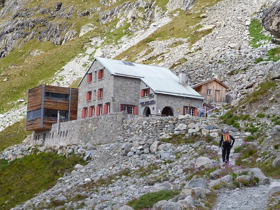 Tschierva Hut — Tschiervahuette2014