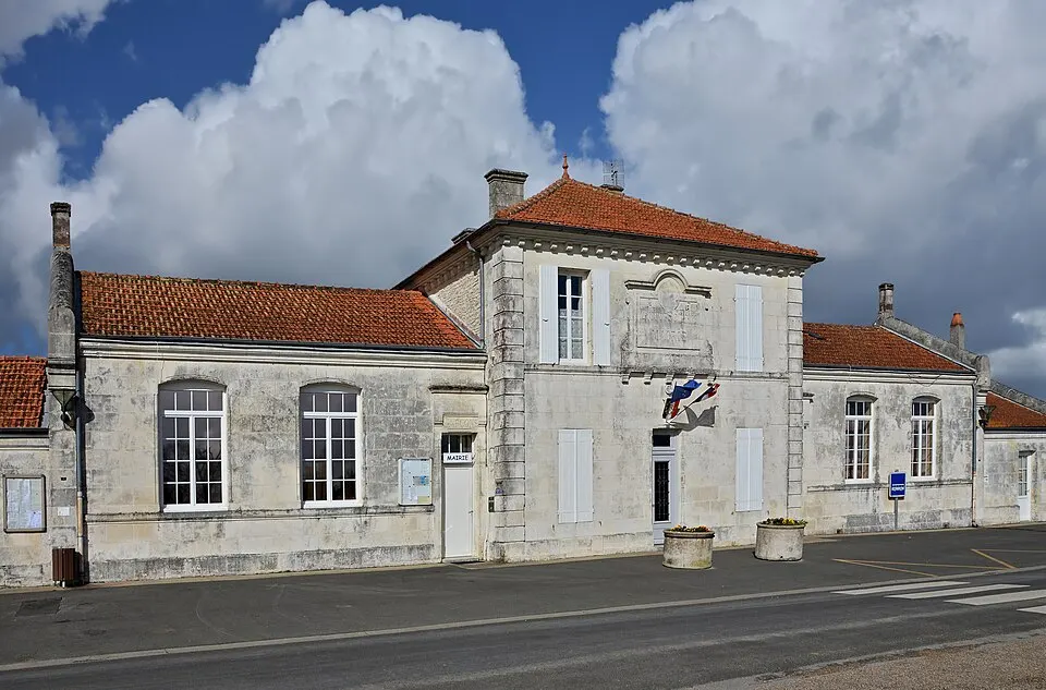 Villars en Pons Mairie Façade 2014