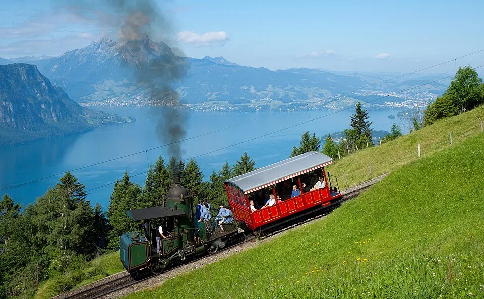 Vitznau-Rigi-Bahn — VRB H 1 2 bei Freibergen