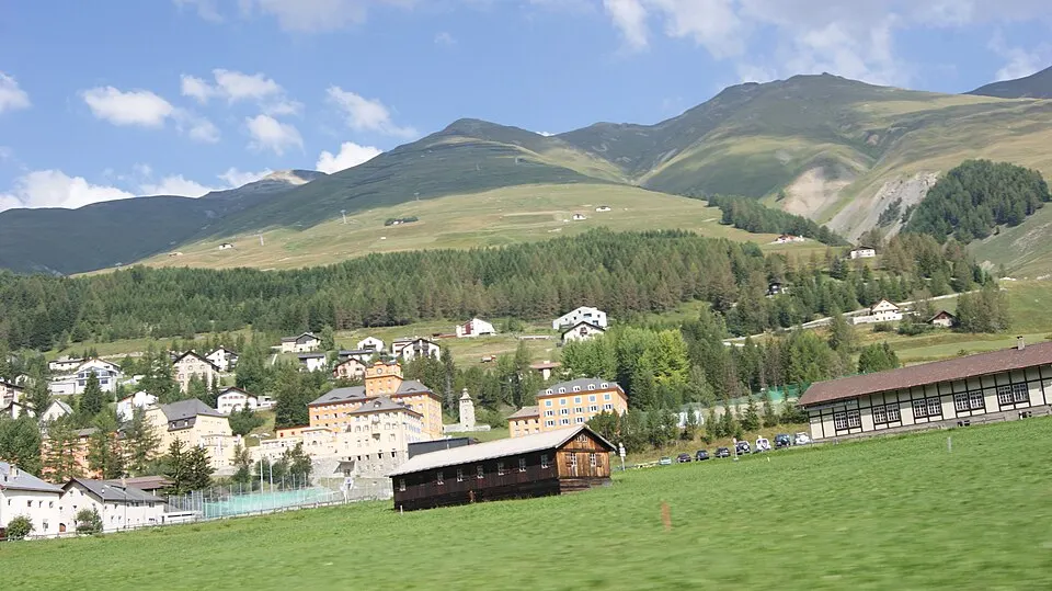 Zuoz Lyceum Alpinum 03